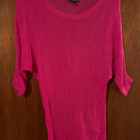 Express Top - Picture 7 of 7